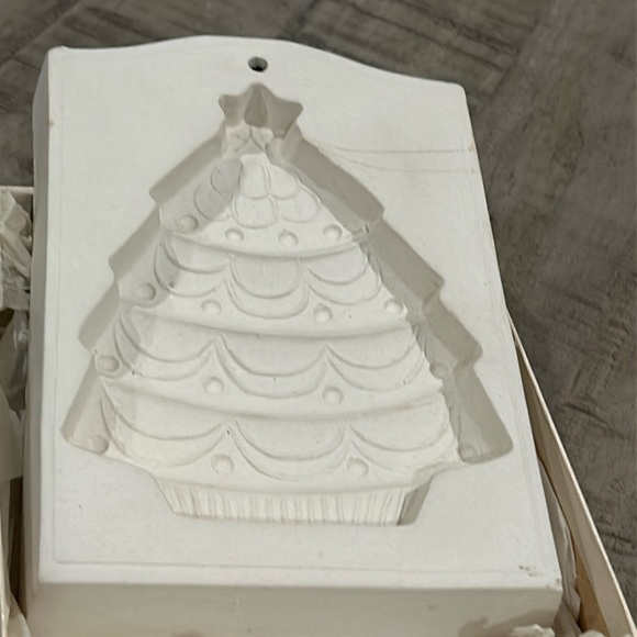 Vintage Stoneware Christmas tree cookie mold Holiday - Picture 1 of 8